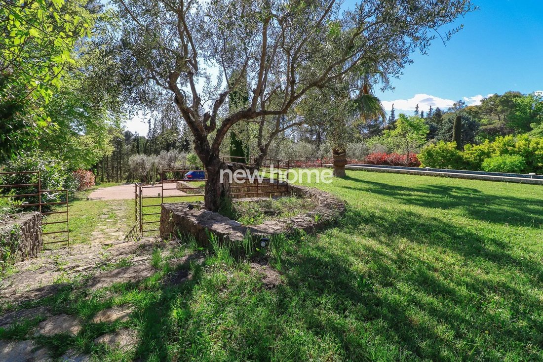 House in Fayence, Provence-Alpes-Côte d'Azur, France 4 - 17505218
