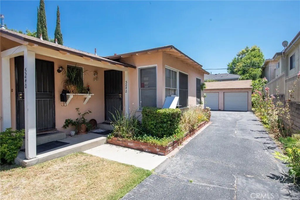 Condo in Los Angeles, California, United States 2 - 17540042