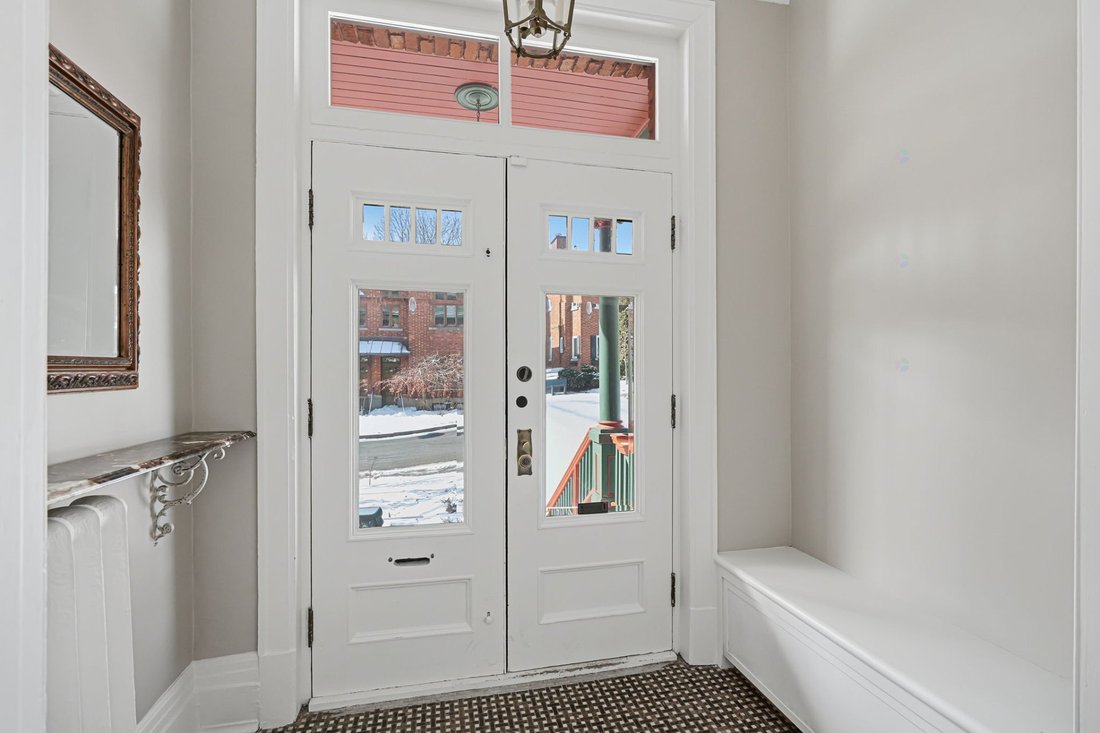 House in Westmount, Quebec, Canada 2 - 17544666