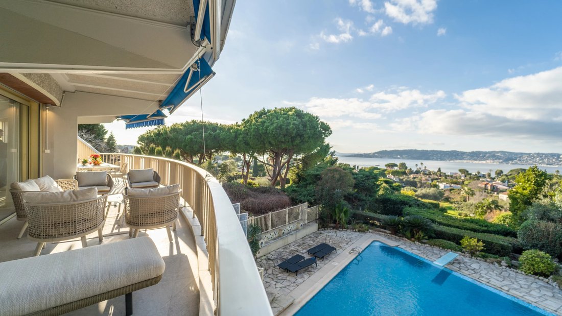 Apartment in Antibes, Provence-Alpes-Côte d'Azur, France 2 - 17541006