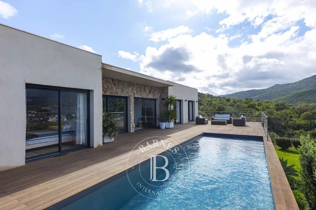Villa in Conca, Corsica, France 2 - 17541588