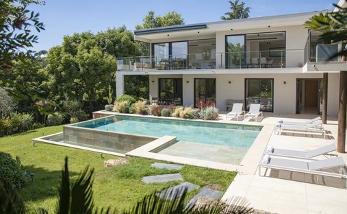 House in Collines, Le Cannet, France 1