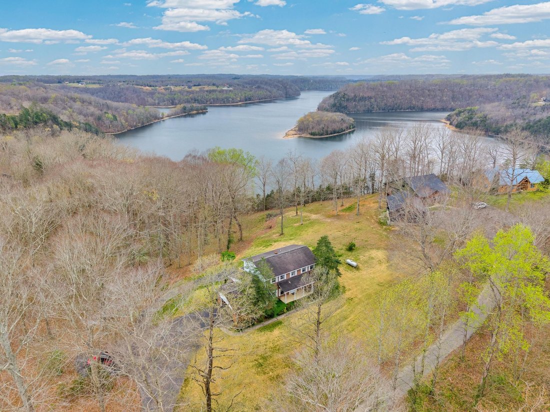 House in Byrdstown, Tennessee, United States 3 - 17540343