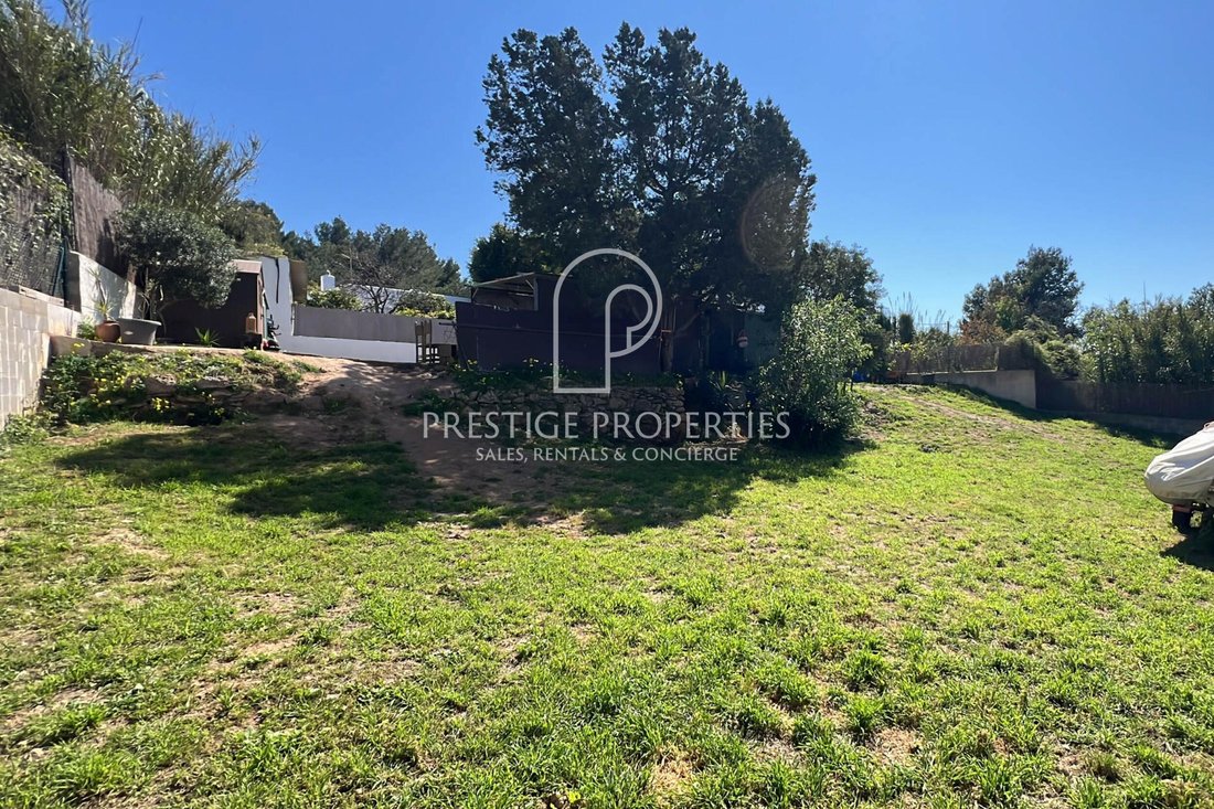 Land in Santa Eularia des Riu, Balearic Islands, Spain 1 - 17542662