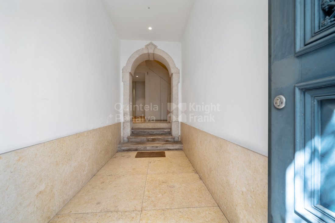 Apartment in Misericordia, Lisbon, Portugal 3 - 17541644