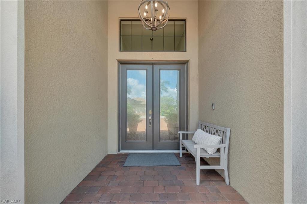 House in Naples, Florida, United States 4 - 17540573