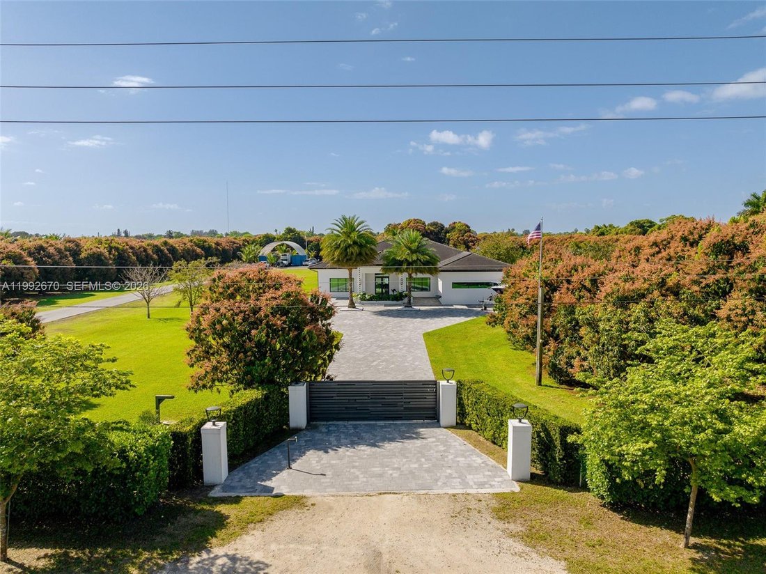 House in North Miami Beach, Florida, United States 4 - 17542898
