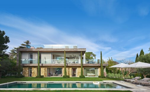 Villa in Antibes, Provence-Alpes-Côte d'Azur, France 1