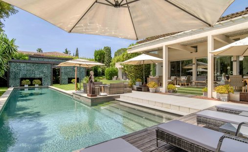House in Antibes, Provence-Alpes-Côte d'Azur, France 1