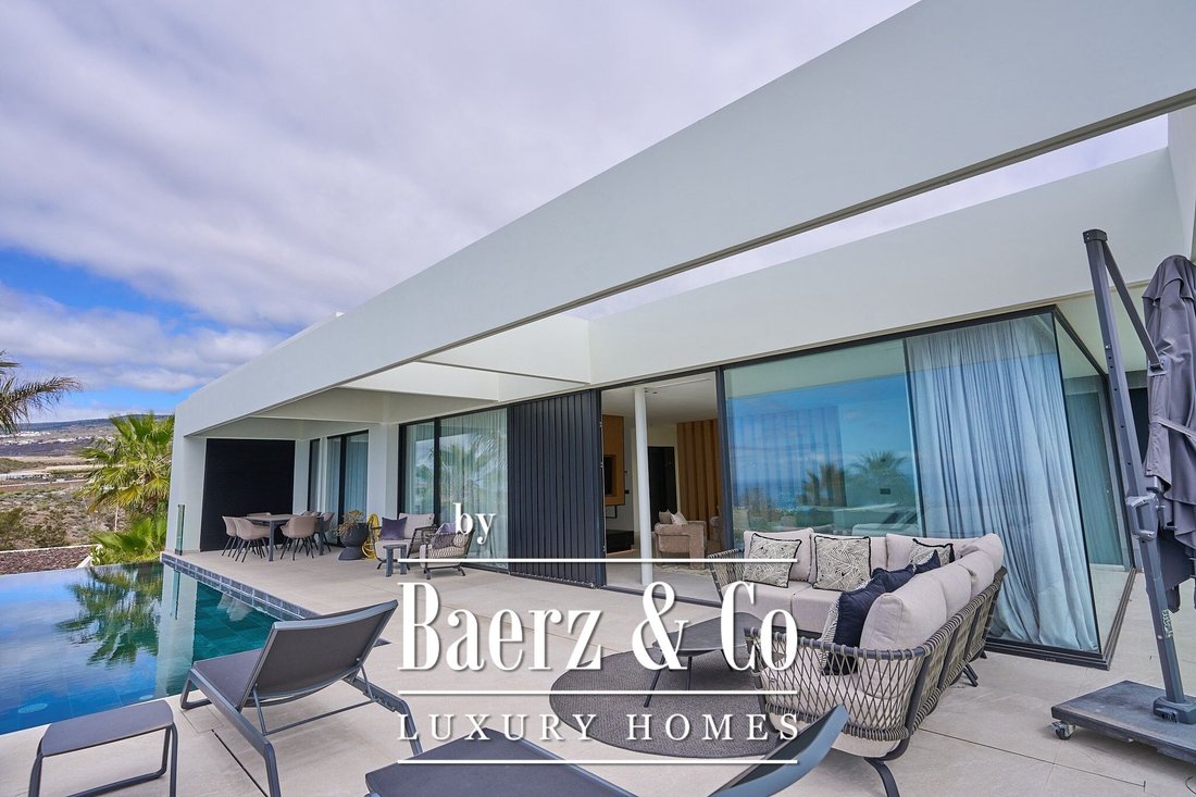 Villa in Guia de Isora, Canary Islands, Spain 3 - 17540756