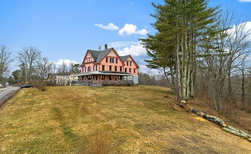 House in West Gardiner, Maine, United States 1