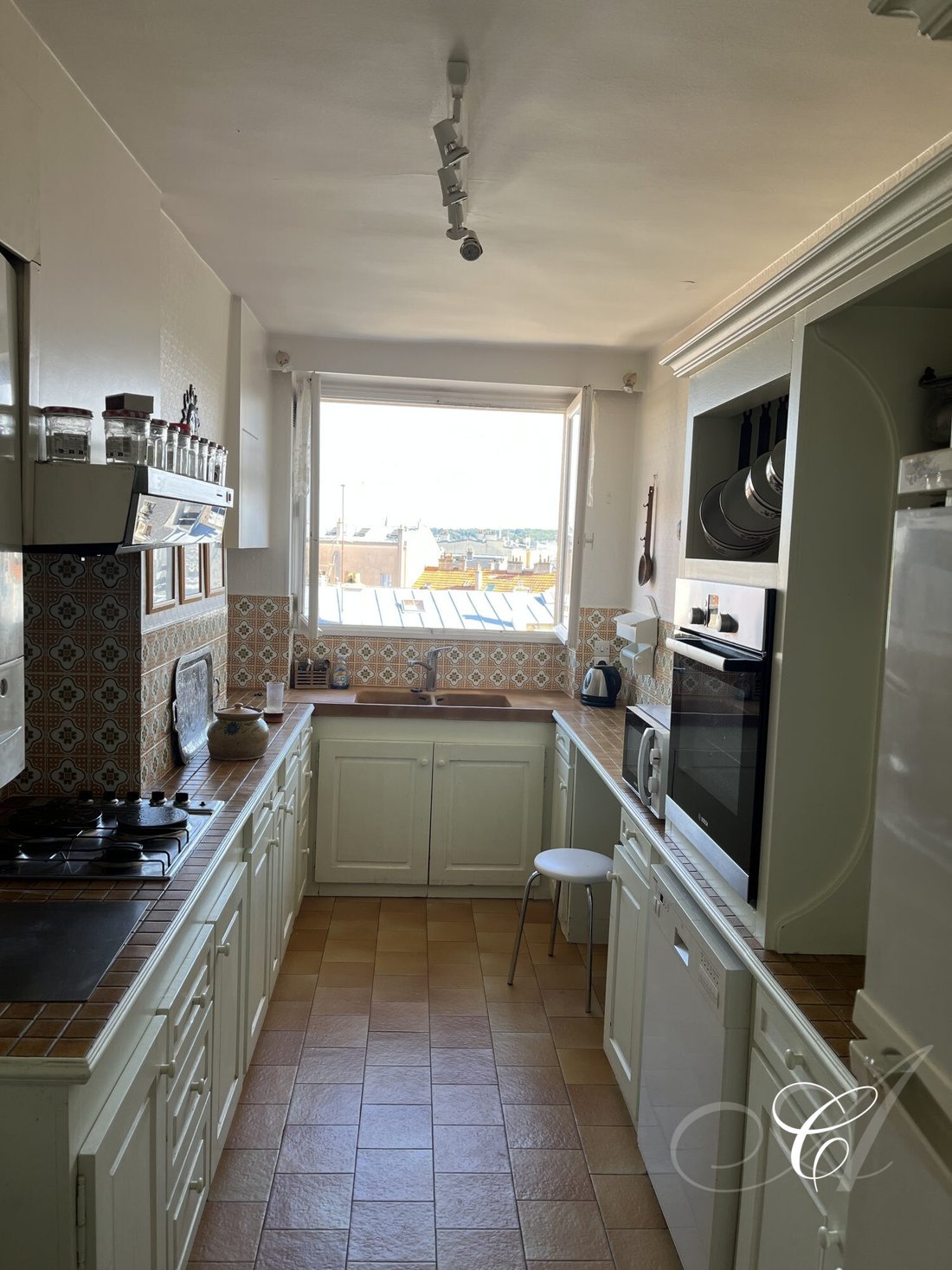 Apartment in Domaine National du Château, Versailles, France 4 - 17545475