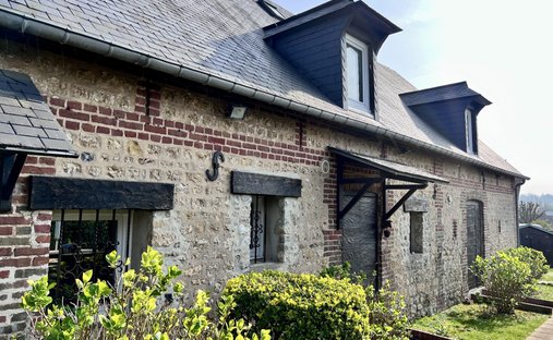 Maison à Blonville-sur-Mer, Normandie, France 1