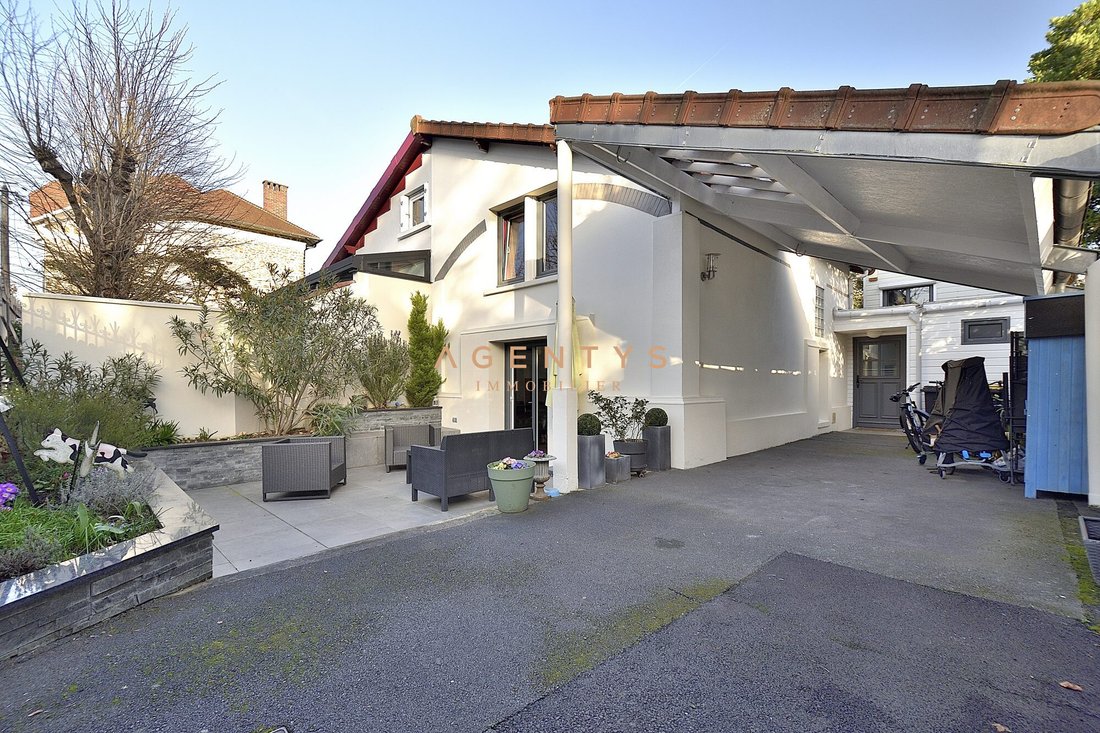 House in La Varenne, Saint-Maur-des-Fossés, France 2 - 17371201
