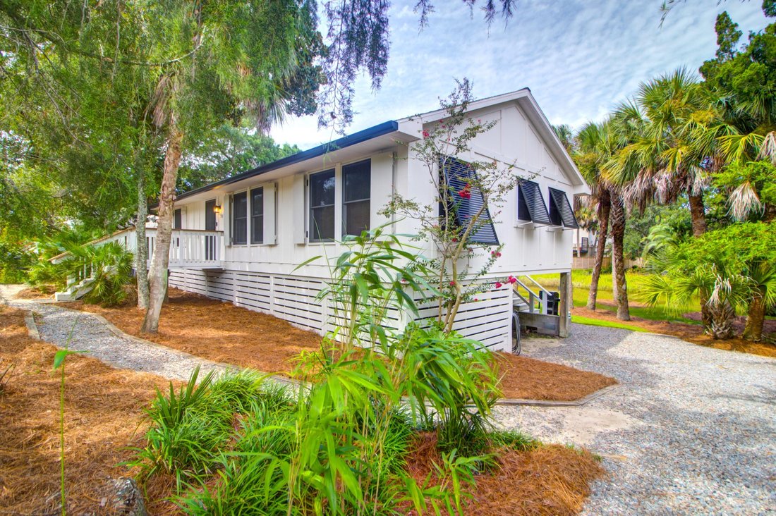 House in Folly Beach, South Carolina, United States 3 - 17545371