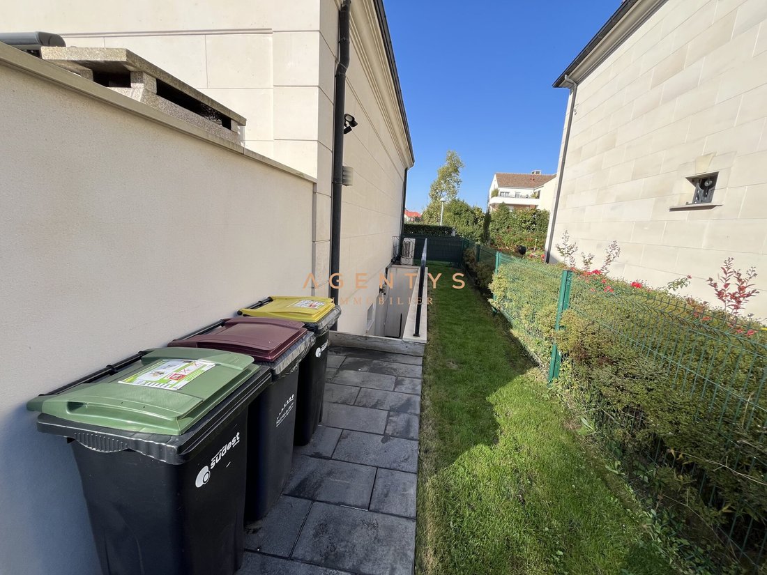 House in Ormesson-sur-Marne, Ile-de-France, France 4 - 15991550