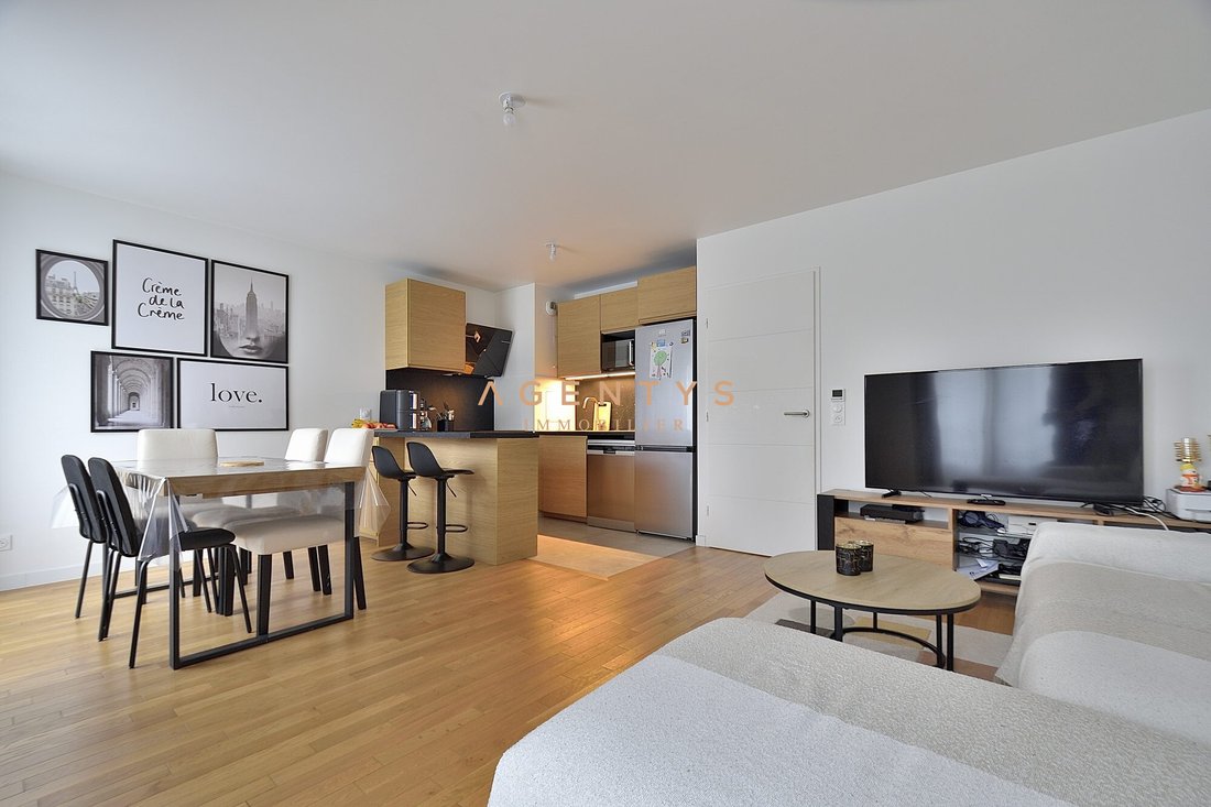 Apartment in Adamville, Saint-Maur-des-Fossés, France 2 - 17224361