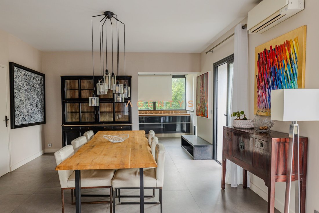 House in Nogent-sur-Marne, Ile-de-France, France 3 - 15881121