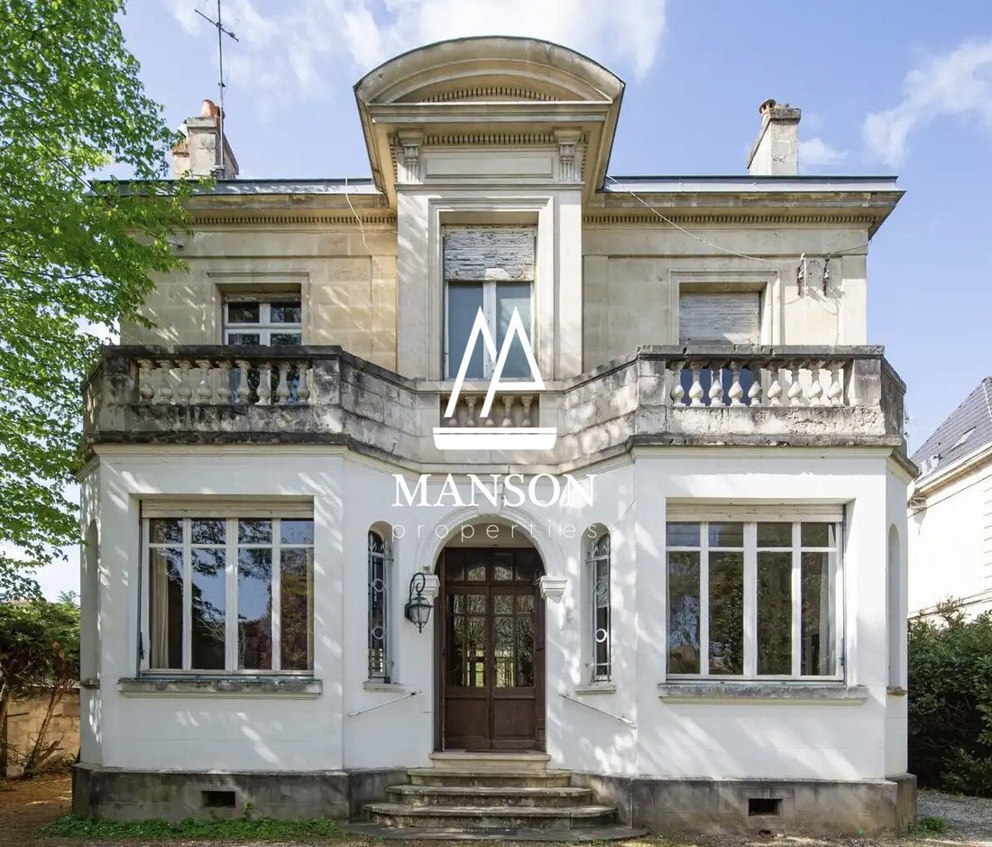 House in Centre-Ermitage, Le Bouscat, France 2 - 17489311