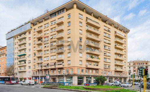 Apartment in Bologna, Rome, Italy 1