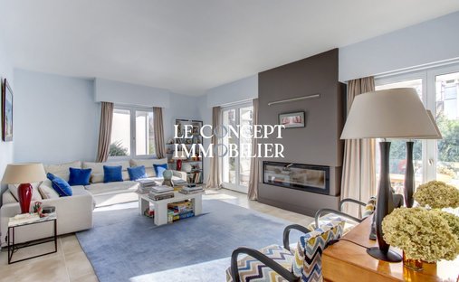 House in Biarritz, Nouvelle-Aquitaine, France 1