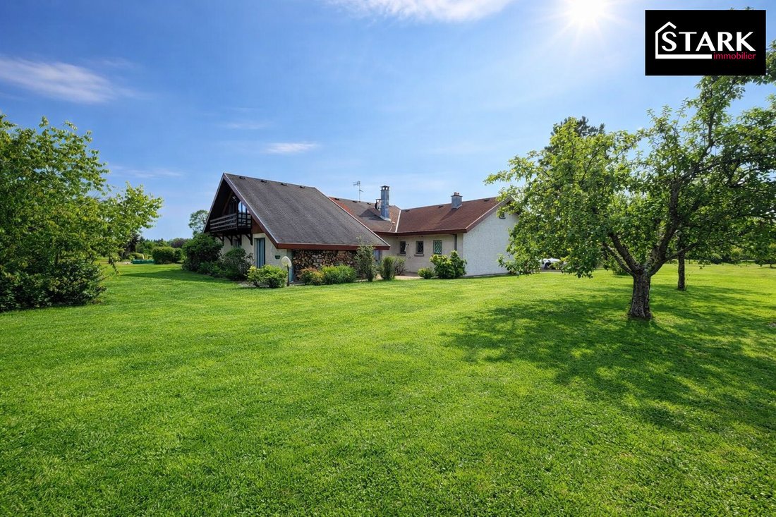 House in Chaux, Bourgogne – Franche-Comté, France 3 - 13226641