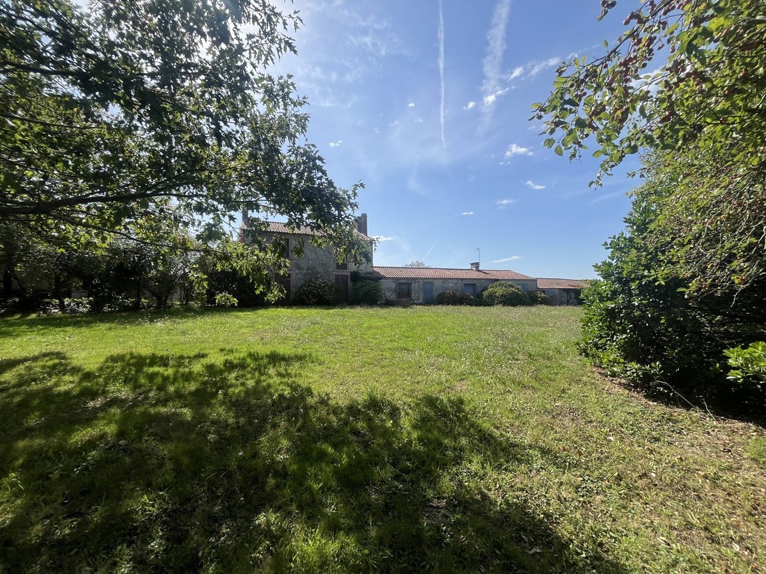 Farm Ranch in Machecoul, Machecoul-Saint-Meme, France 5 - 17545482
