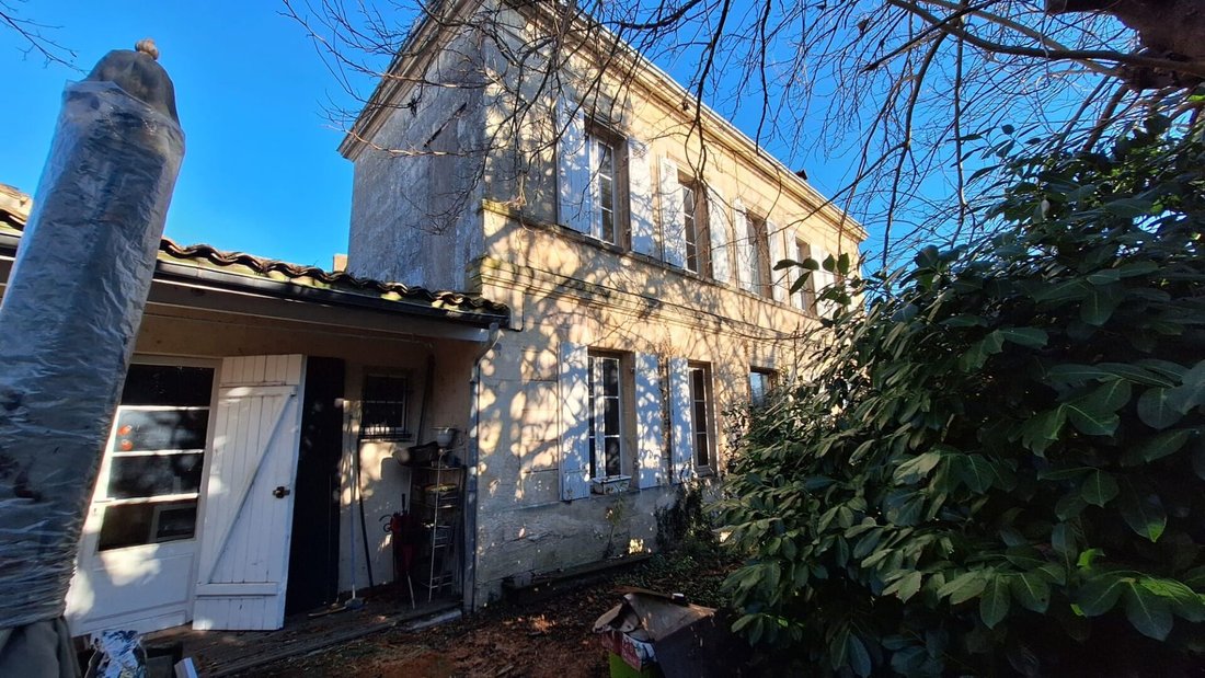 House in La Terrasse, Saint-Loubes, France 4 - 17545473