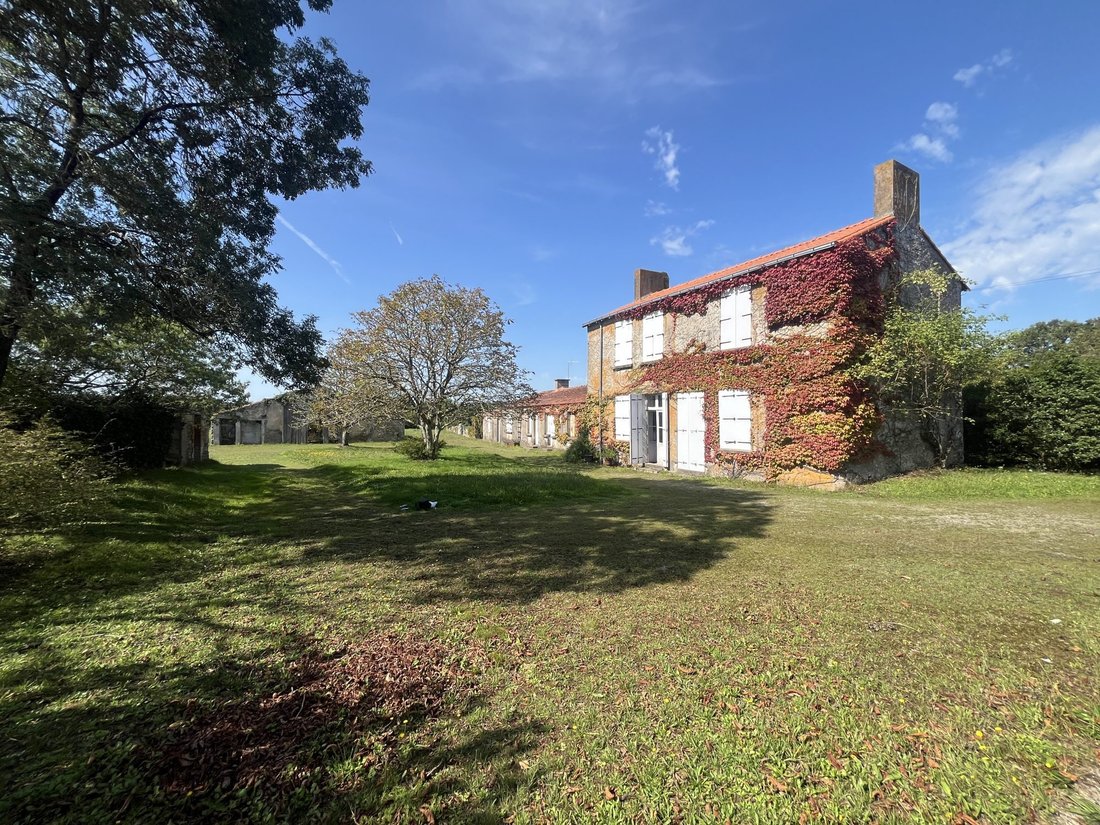 Farm Ranch in Machecoul, Machecoul-Saint-Meme, France 1 - 17545482