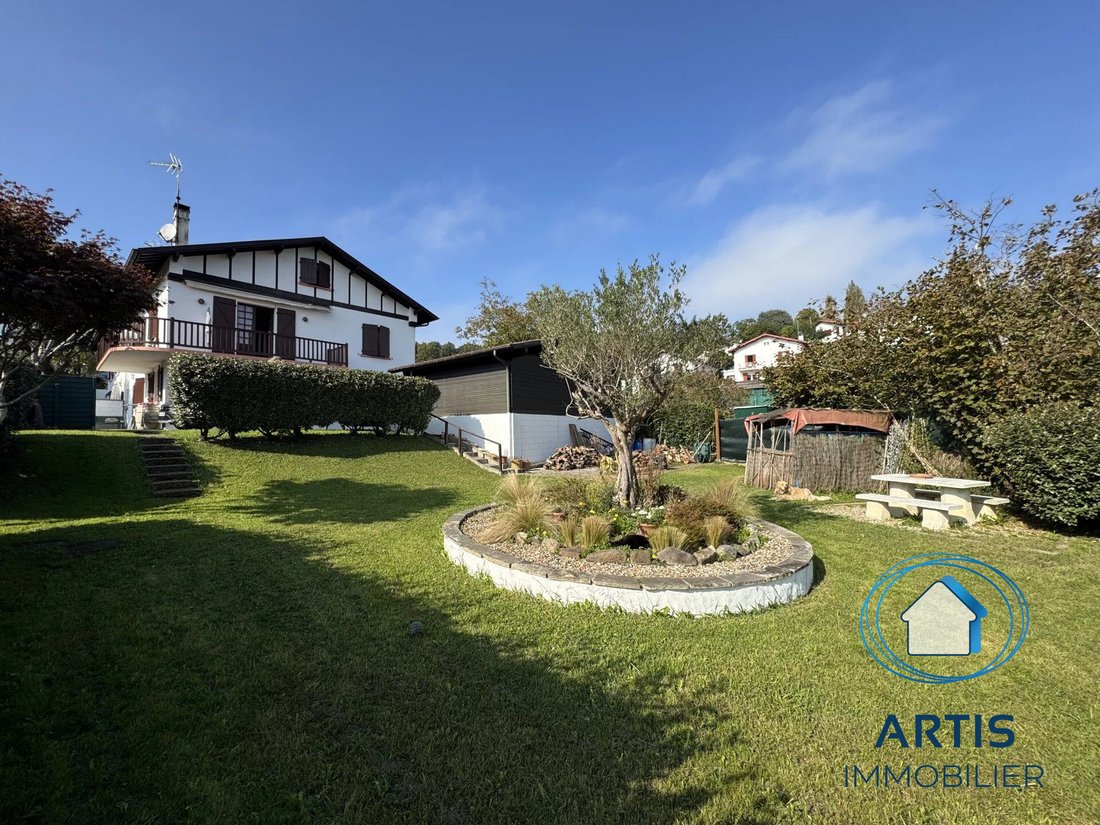 House in Chantaco, Saint-Jean-de-Luz, France 1 - 17545476
