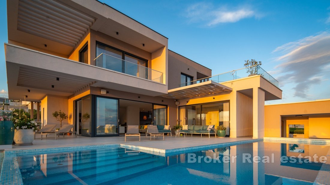 Villa in Primosten, Sibenik-Knin County, Croatia 1 - 17545992