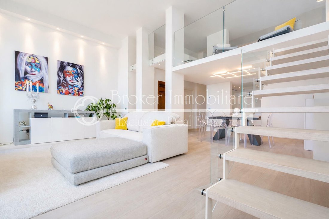 Apartment in Lungomare, Viareggio, Tuscany 4 - 17545911