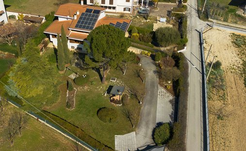 Villa in L'Aquila, Abruzzo, Italy 1