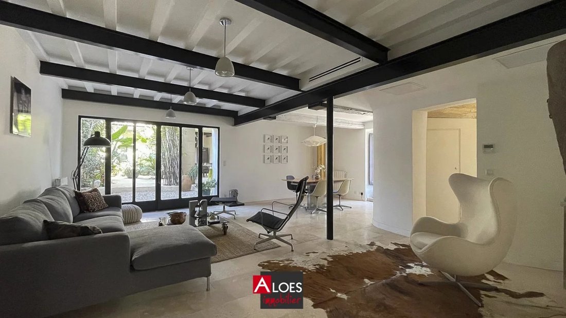 House in Centre Ville, Aigues-Mortes, France 1 - 17545878