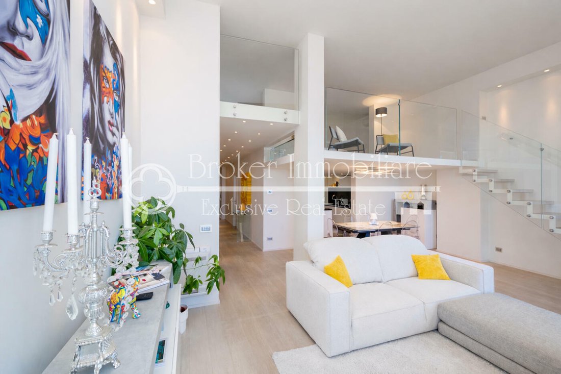 Apartment in Lungomare, Viareggio, Tuscany 1 - 17545911