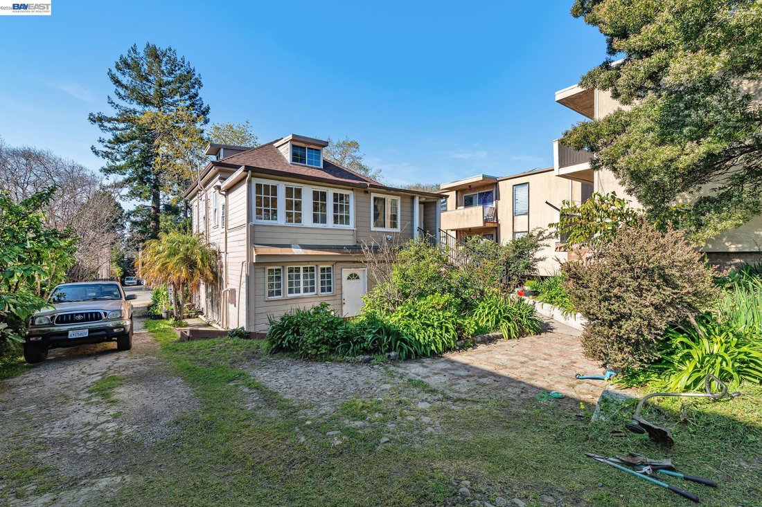 Andere in Berkeley, Kalifornien, Vereinigte Staaten 5 - 17137392