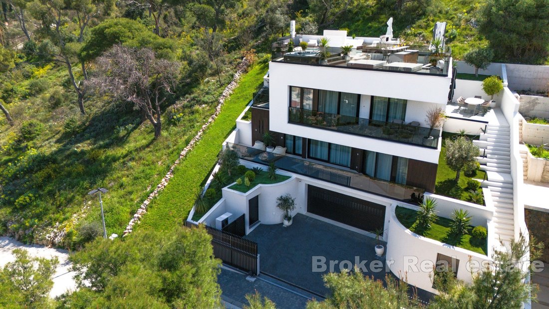 Villa in Zedno, Split-Dalmatia County, Croatia 1 - 17545627