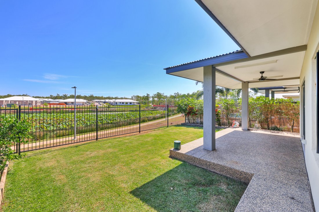 House in Zuccoli, Northern Territory, Australia 1 - 17545879