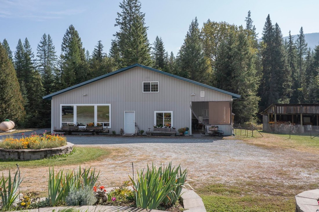 House in Colville, Washington, United States 1 - 17545864