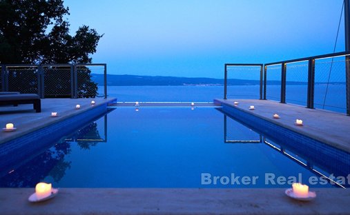 Villa in Jesenice, Gespanschaft Split-Dalmatien, Kroatien 1