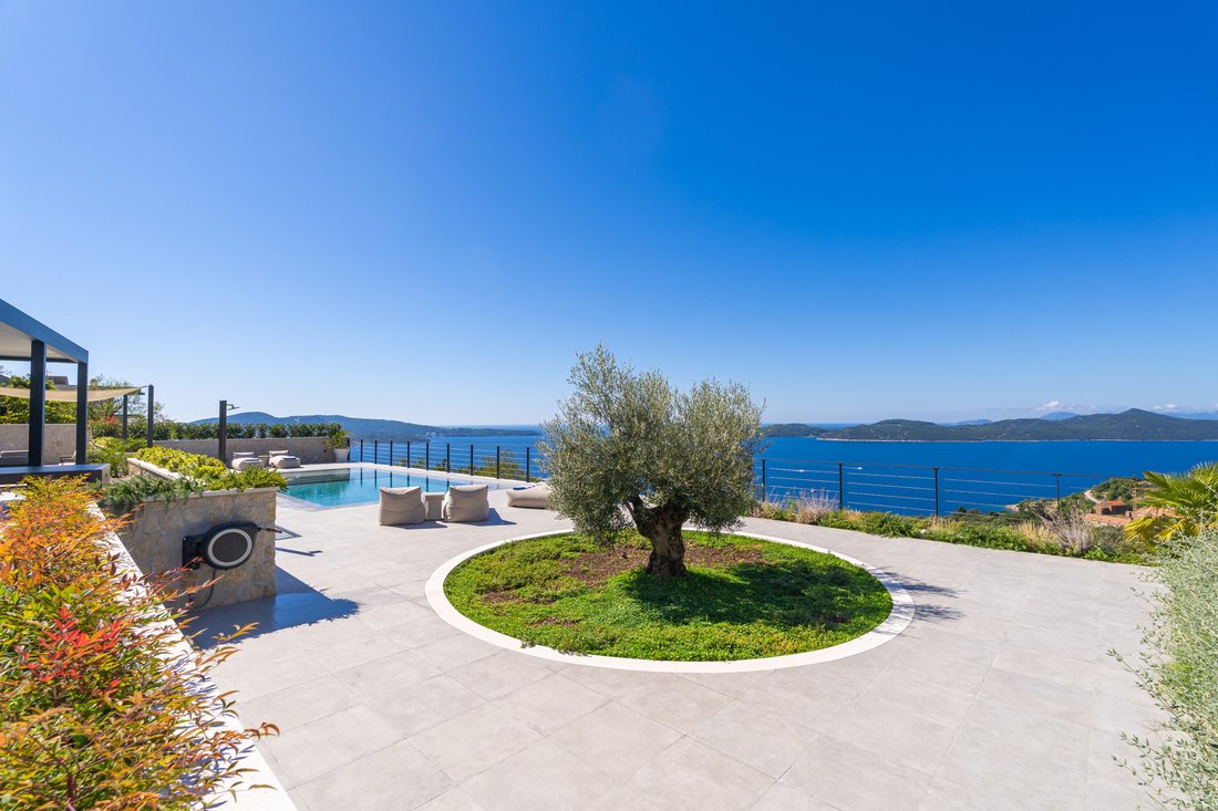 Villa in Gradski kotar Gruz, Dubrovnik, Dubrovnik-Neretva County 2 - 17547016