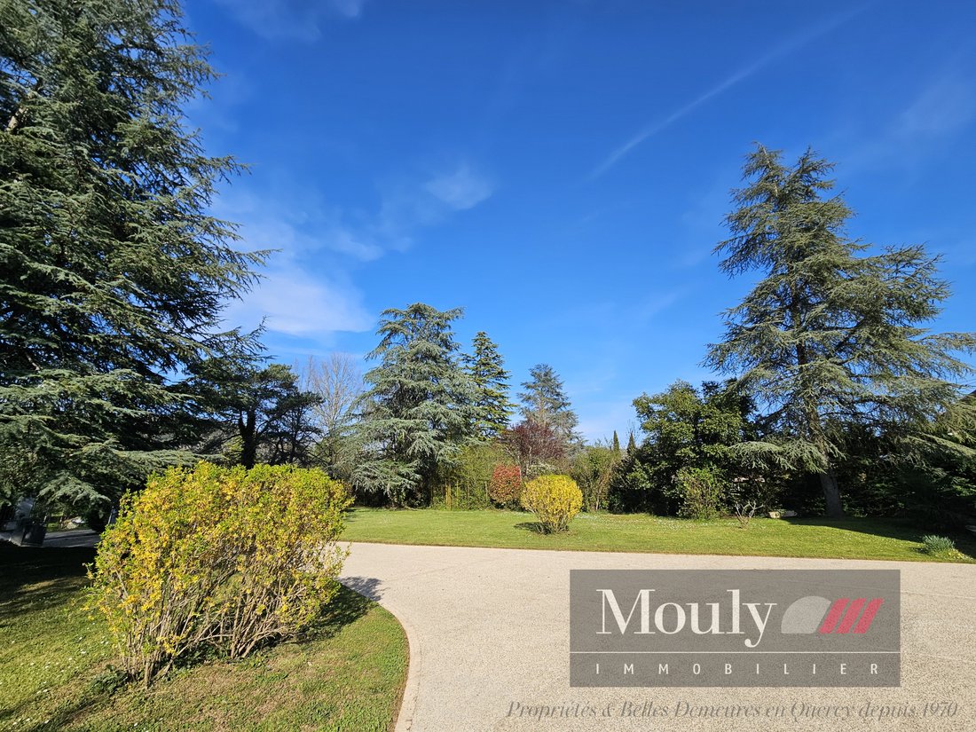 Estate in Pradines, Occitania, France 2 - 17546400