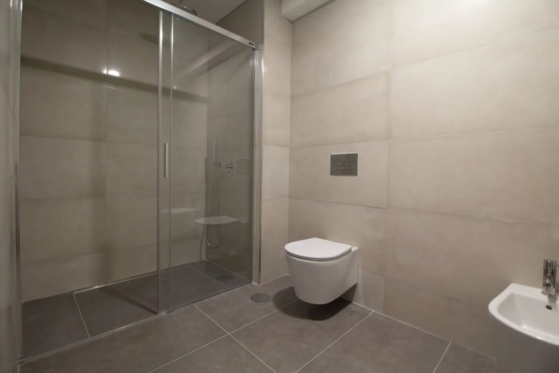 Apartment in Cedofeita, Santo Ildefonso, Se, Miragaia, Sao Nicolau e Vitoria, Porto District, Portugal 4 - 17546365