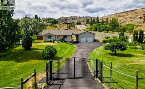 House in Kaleden, British Columbia, Canada 1