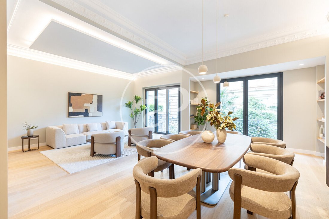 Apartment in Sarrià-Sant Gervasi, Barcelona, Spain 1 - 17546978