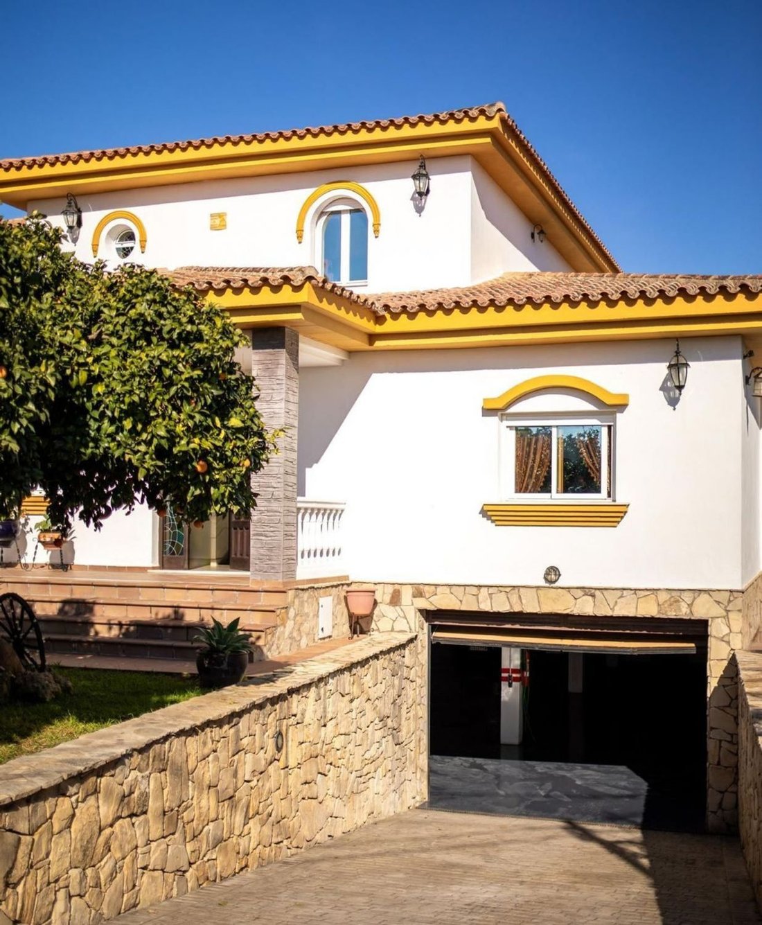 Villa in Chiclana de la Frontera, Andalusia, Spain 2 - 17546462