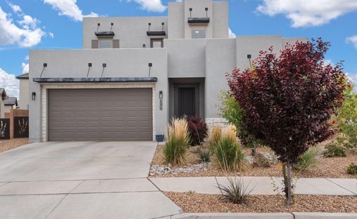 House in Los Ranchos de Albuquerque, New Mexico, United States 1