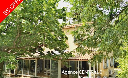 House in Nord Est, Auriol, France 1