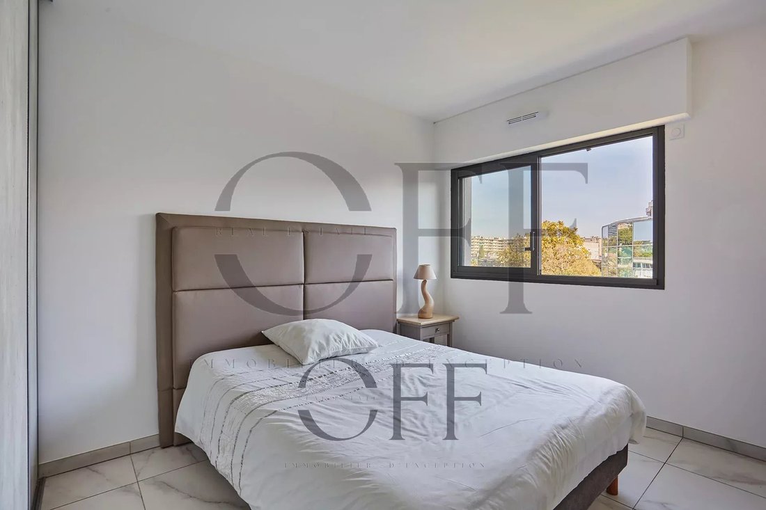 Apartment in Saint Giniez, 8e Arrondissement, Marseille 5 - 15299081