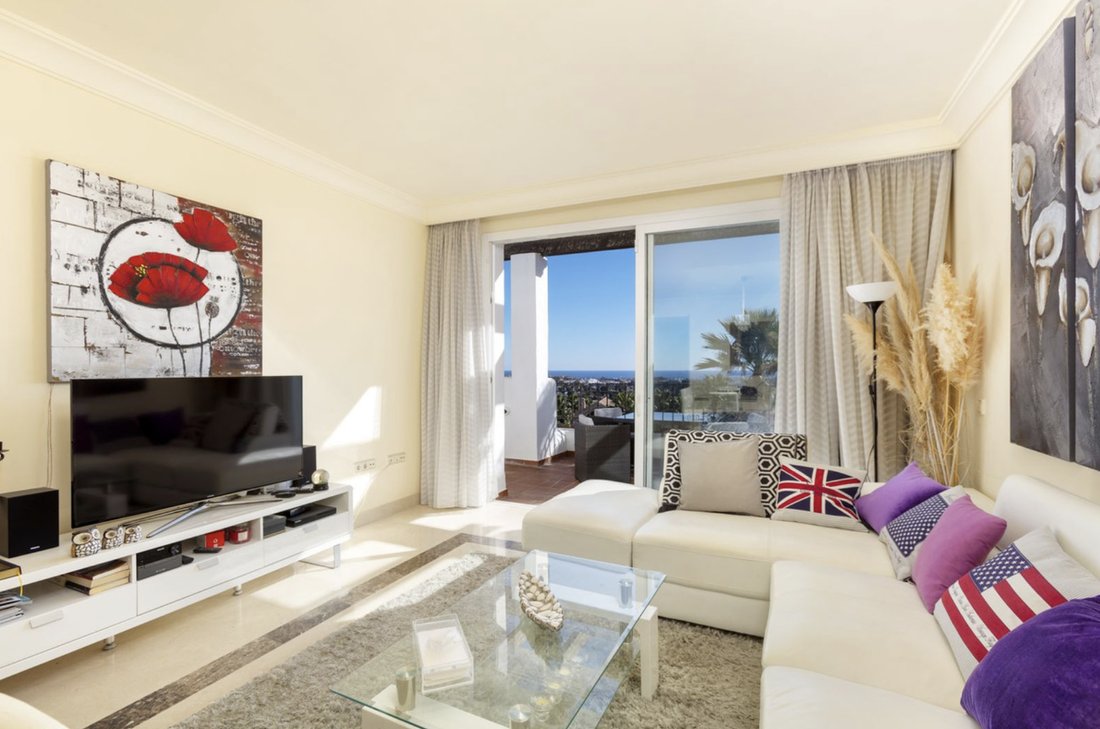 Penthouse in Benahavis, Andalusia, Spain 4 - 17546761